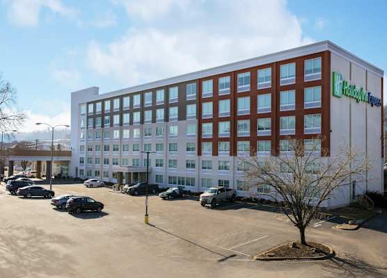 Holiday Inn Express CHARLESTON-CIVIC CENTER by IHG 1