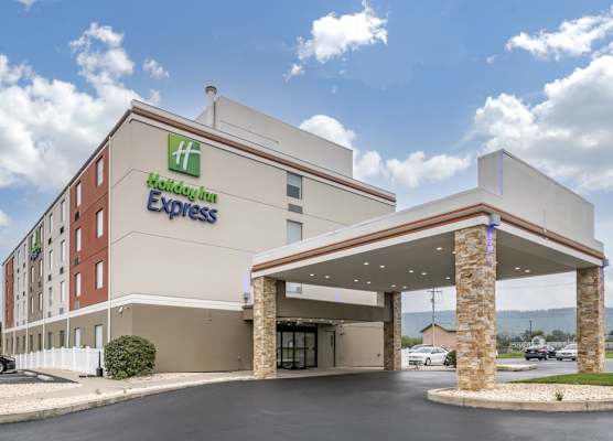 Holiday Inn Express JONESTOWN - FT. INDIANTOWN GAP by IHG 1