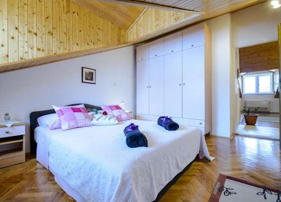 Apartment Matic 1