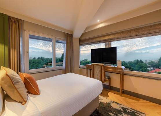 Sarovar Portico Srinagar 1