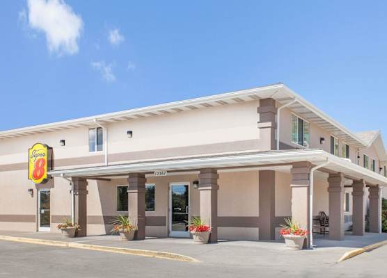 Super 8 by Wyndham Richlands/Claypool Hill Area 1