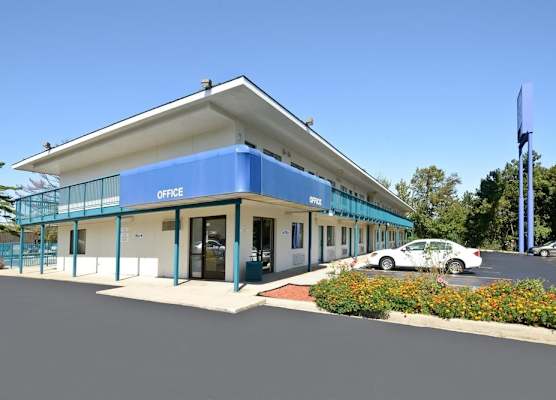 Americas Best Value Inn Battle Creek 1