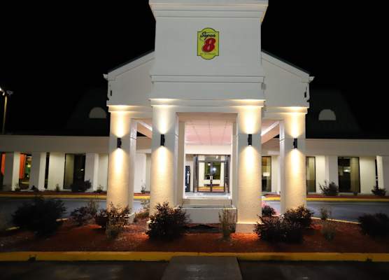 Super 8 by Wyndham Florence SC I-95 North - Hwy 76 1