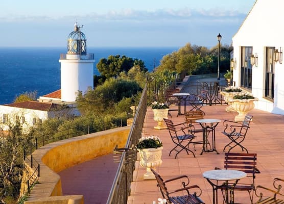 El Far Hotel Restaurant 1