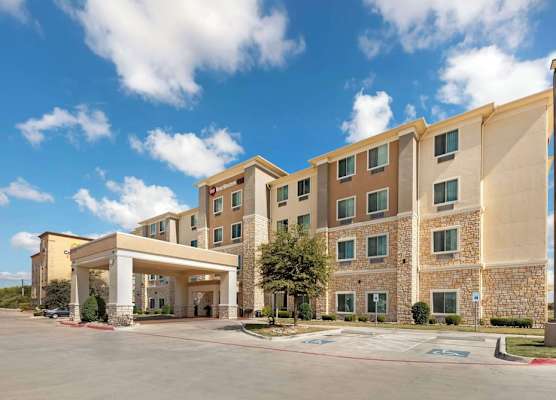 Best Western Plus Buda Austin Inn & Suites 1