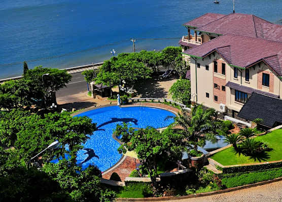 Beachfront Hotel 1