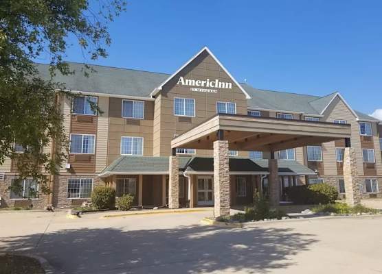 AmericInn by Wyndham, Galesburg, IL 1