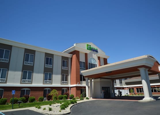Holiday Inn Express TOLEDO-OREGON by IHG 1