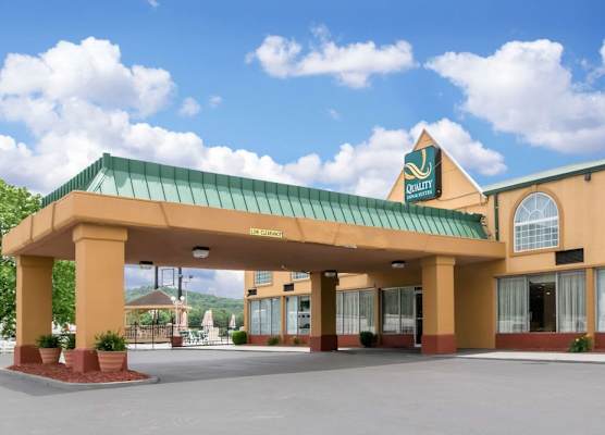 Quality Inn & Suites Horse Cave - Cave City 1