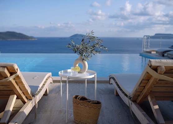 Blue Island Luxury Hotel - Adults Only 1