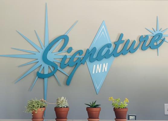 Signature Inn Santa Clara 1