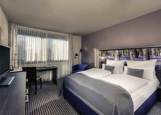 Mercure Hotel Dusseldorf Airport 1