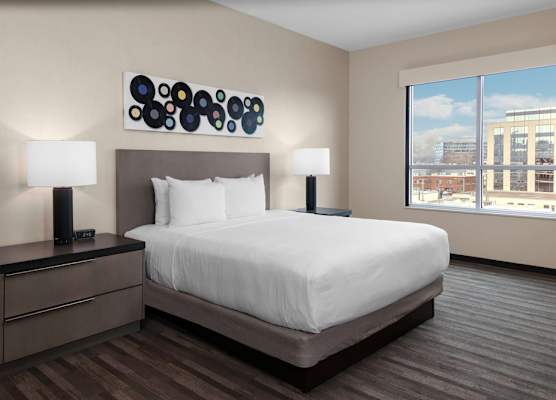 Hyatt House Nashville Downtown-Convention Center 1