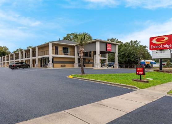 Econo Lodge Cheraw Market Street 1
