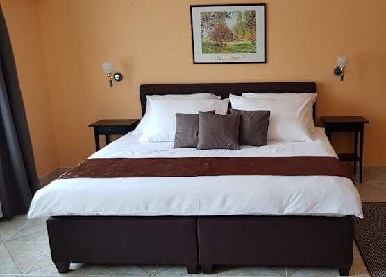 Joy Guesthouse 1