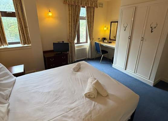 Lochalsh View en suite Kyle near Skye 1