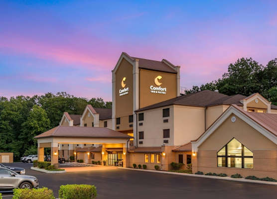 Comfort Inn & Suites LaVale - Cumberland 1