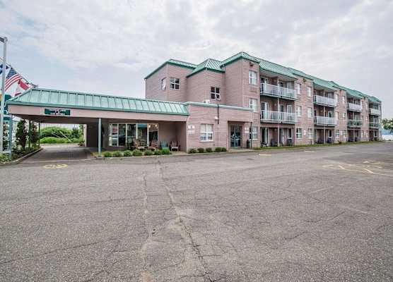 Quality Suites 1