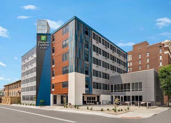 Holiday Inn Express & Suites EVANSVILLE DOWNTOWN by IHG 1