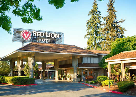 Red Lion Hotel Bellevue 1