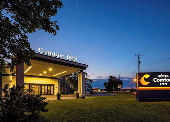 Comfort Inn Montreal Aeroport 1