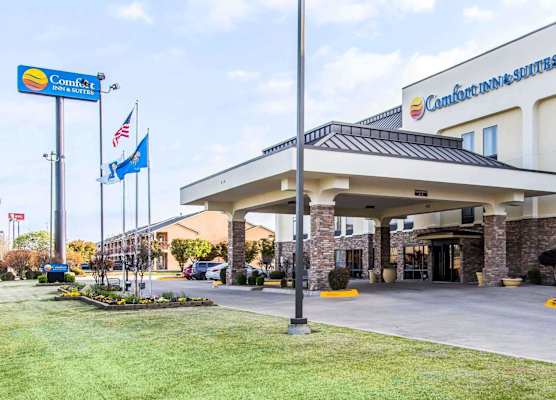Ardmore Inn & Suites Ardmore 1