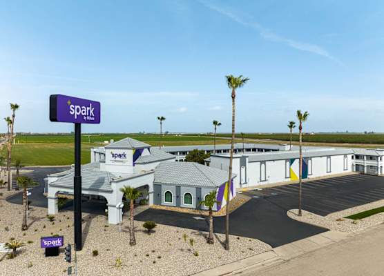 Spark By Hilton Santa Nella 1