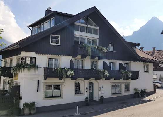 Haus Montana 1