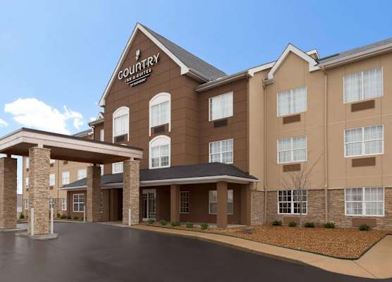 Country Inn & Suites by Radisson, Jackson, TN 1