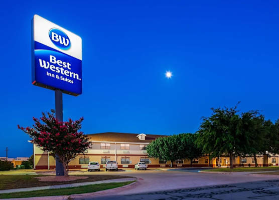 Best Western Inn & Suites 1