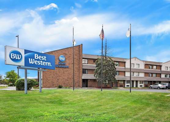 Best Western Naperville Inn 1