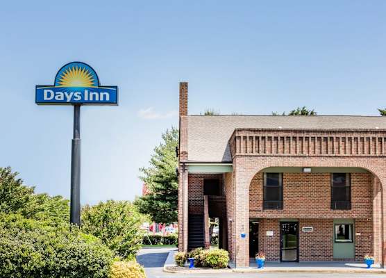 Days Inn by Wyndham Tappahannock 1