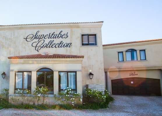 Supertubes Guesthouse 1
