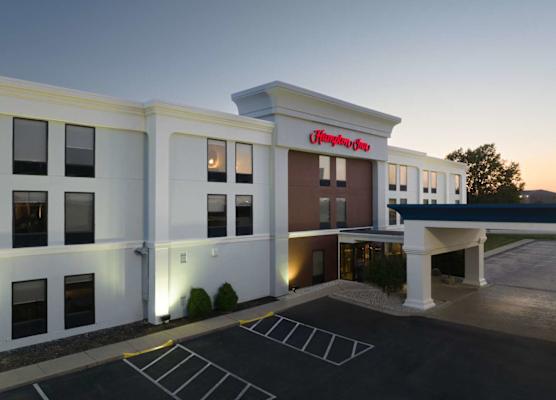 Hampton Inn Troy, OH 1
