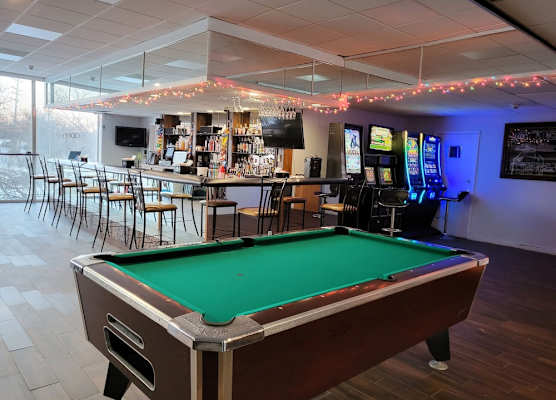 Travelodge by Wyndham Water's Edge Hotel - Racine 1