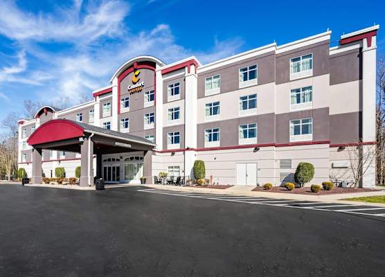 Comfort Suites Williamsburg Historic Area 1