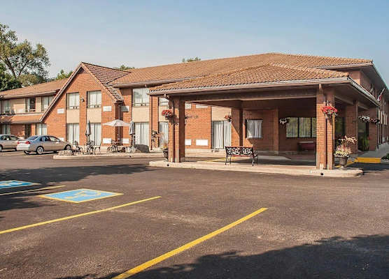 Comfort Inn Orillia 1