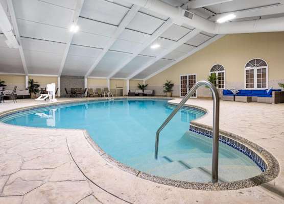 Days Hotel by Wyndham Toms River Jersey Shore 1