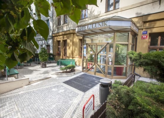 Hotel Lunik 1