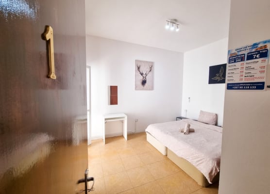 CityCenter Rooms Next to the Beach 1