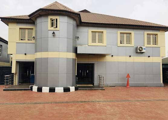 IBD International Hotel Ilaro 1
