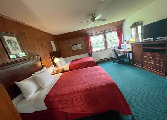 Stonybrook Motel & Lodge 1