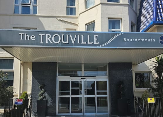 Trouville Bournemouth - OCEANA COLLECTION 1