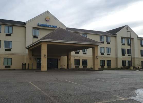 Cambridge Inn by Capital O near I-70 I-77 1
