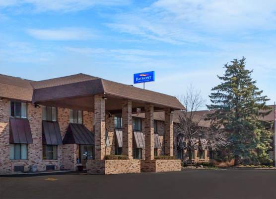 Baymont by Wyndham Midland 1