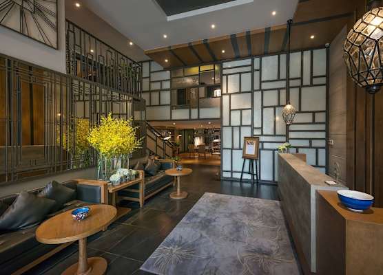Bespoke Trendy Hotel Hanoi 1