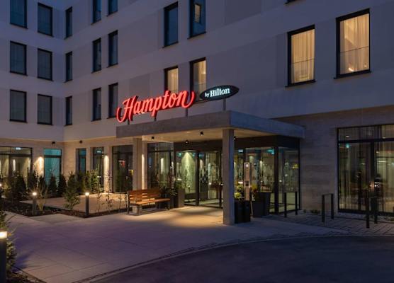 Hampton By Hilton Munich City North 1