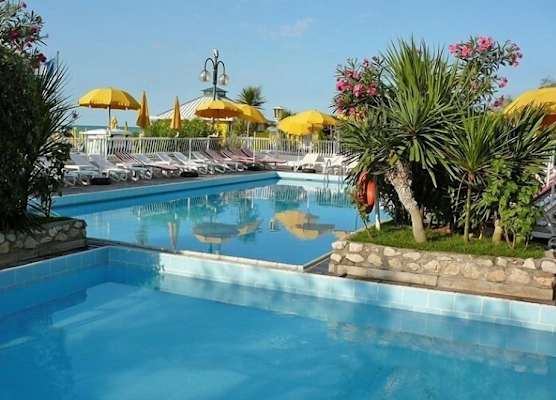 Hotel Majestic 1