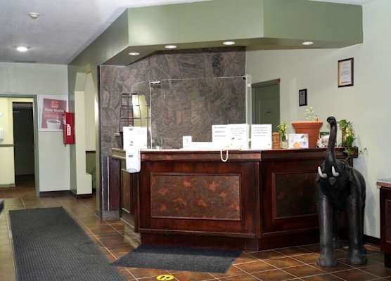 Econo Lodge 1