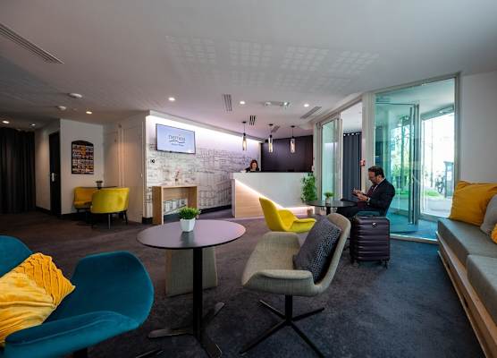 NEMEA Appart Hotel Paris Levallois 1